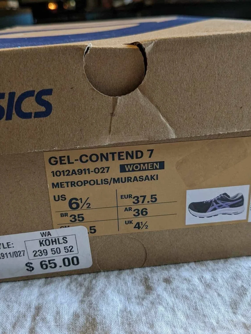 ASICS Women's Running Shoes in Gray & Light Purple. Size 6 1/2. New